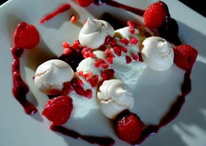 Date:19th August 2015. Picture James Hardisty, (JH1009/93h) Ad Feature....The Queen o' t' owd Thatch, High St, South Milford. Pictured Raspberry mess; jelly, sweetened cream, meringue