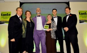 021116 Winner of the Supreme Champion 2016 Ryedale Vineyards at the deliciouslyorkshire and Yorkshire Post Taste Awards at the Pavilions in Harrogate, with l to r.. NIgel Barden BBC Radio 2, Sue Nelson Yorkshire Food Finder, Sturat Taylor Asda and James Mitchinson Editor of the Yorkshire Post.
